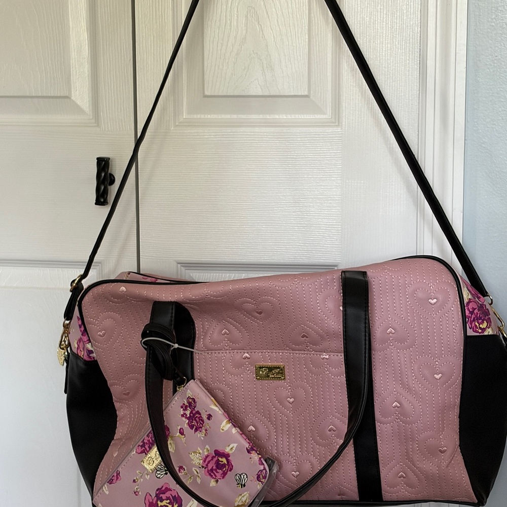 Betsey Johnson ‘Luv Betsey’ Weekender & Wristlet/Crossbody ~ NWT